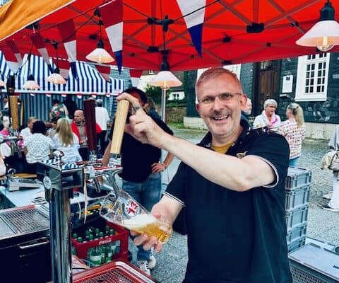 Herdecke Genießen Der Feierabendmarkt in Herdecke - Impressionen vergangener Abende am Frederunabrunnen